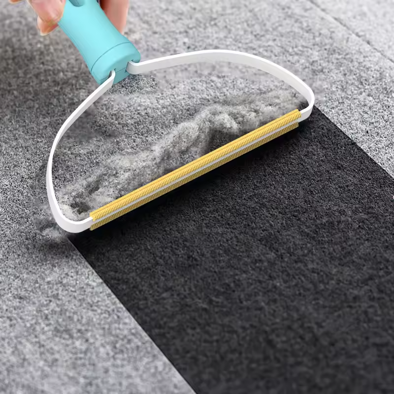Balai, Brosse & Rasoir Animoclean® contre les poils d'animaux